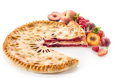 Осетинский пирог<br> с ягодным ассорти