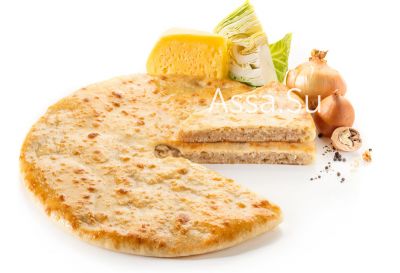 Пирог с сыром, капустой, грецким орехом «Кабускаджин-сыхт»