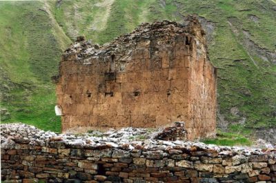 Храмовая архитектура Северной Осетии-Алании: Зругский храм